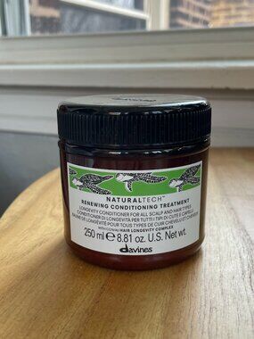 Davines Naturaltech Renewing Conditioning Treatment